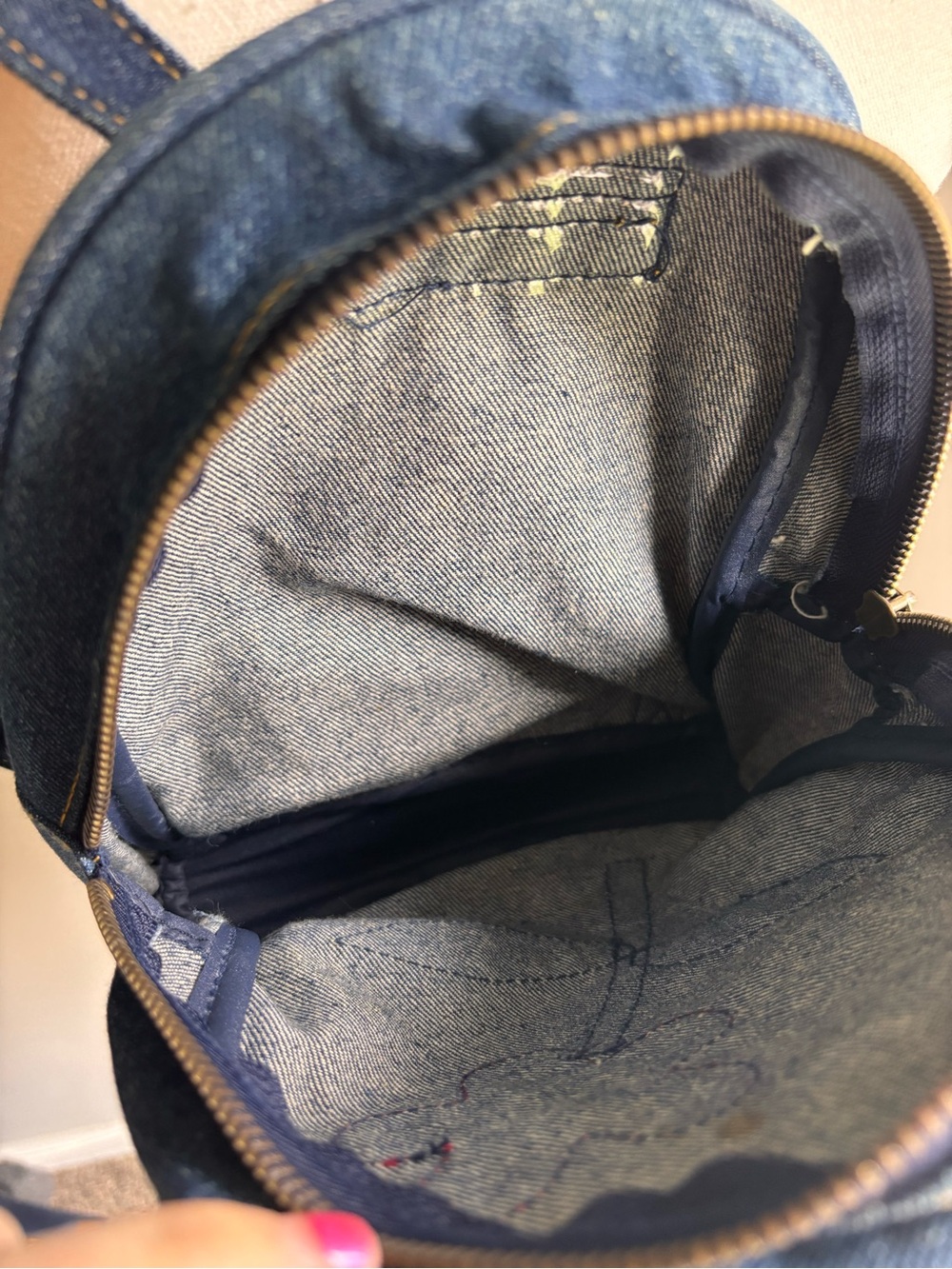 Handmade Blue denim mini backpack - Picture 4 of 4